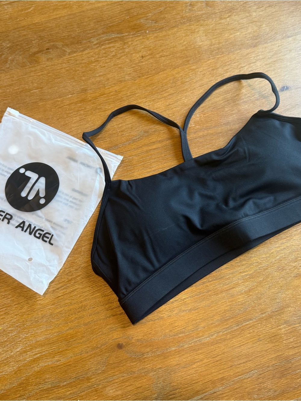 Tender Angel Black Seamless Thin Strap Sports Bra - Size Large NEW